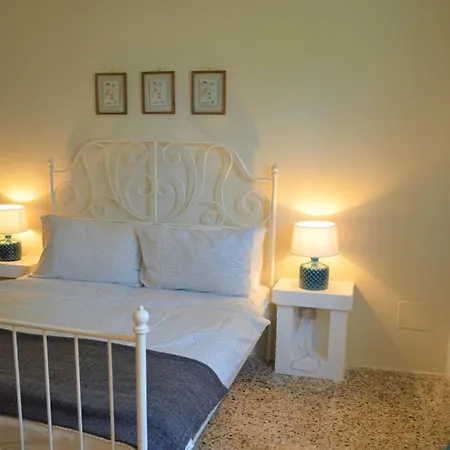 Holiday home Casa La Tuppina